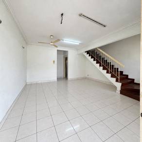 Facing Open Double Storey Terrace House, Taman Puchong Utama 12 PU12