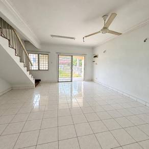 Facing Open Double Storey Terrace House, Taman Puchong Utama 12 PU12