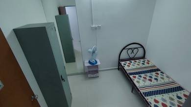 Hostel wanita (shoplot tingkat 1) untuk dilepaskan