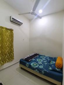 Ampang Bilik Sewa / Master Room (Free Parking and Wifi)