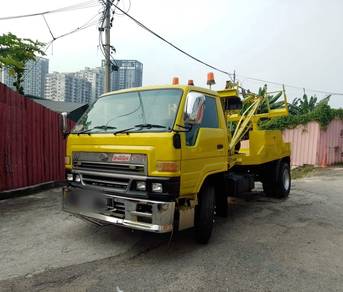 Towing 6Roda Daihatsu V116 5000kg 1996 Diesel