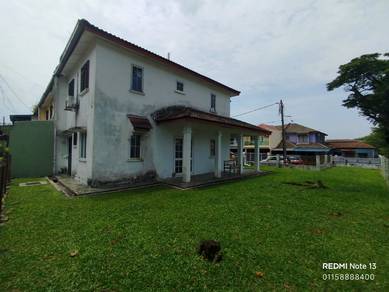 [ FULL LOAN ] Corner Lot Double Storey Bukit Indah Ampang KL For Sale