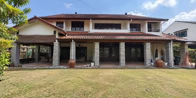 For Sale Bungalow with Land at Taman Tun Dr Ismail