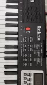 new & good sound quality good for beginners 