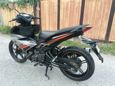 Yamaha Y15ZRV2 starter cantik