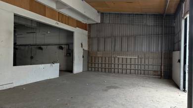Penampang warehouse