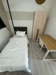 Fully Furnished Small Room for Rent at Meta City, Seri Kembangan
