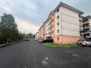 Pangsa Rakyat (College Heights)-1