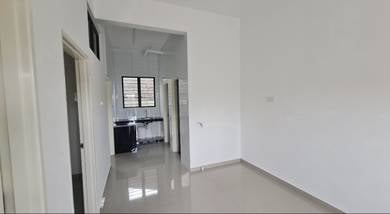 Pj kpg cempaka pju groud floor townhouse unit type 3r2b for rent