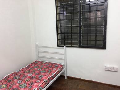 Room-for-rent-Damansara-Damai-Selangor
