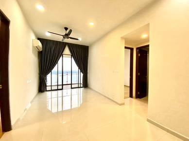 Nice unit💞 country garden 2 bed danga bay rnf low deposit
