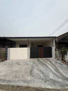 Pasir Gudang|Air Biru Rumah Setingkat BumiLot ,FullLoan BulanRM1888+-
