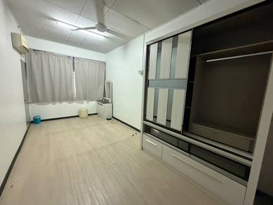Taman Bukit Kecil Heritage 2-Storey Terrace House Partial Furnished !