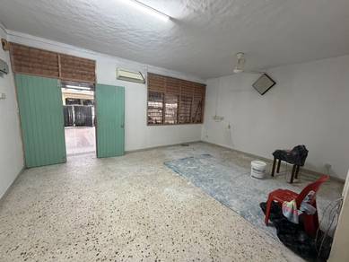 Taman Bukit Kecil Heritage 2-Storey Terrace House Partial Furnished !