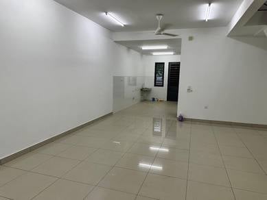 Rent Klang Bandar Bukit Raja Casira 1 2-Storey Terrace House,Near NKVE
