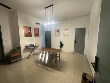Bilik Sewa Single Wangsa Metroview Condominium • Wangsa Maju