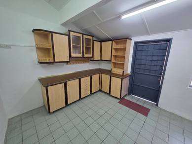 [Kitchen Top,1 Aircond] 2 Sty Bandar Rinching Sek 2 Semenyih