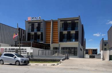 MJC Pines Square 66 3-Storey Warehouse/Showroom For Rent, Batu Kawa