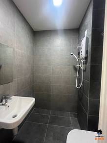 [ID DESIGN] Neu Suites F/F Master Room unit with LRT nearby Novo Am