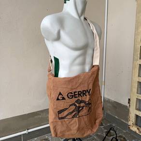 GERRY Shoulder Tote Bag, Beige Canvas