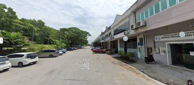 Bukit Puchong 1.5 Storey Factory 30x100 Prime Area