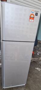Sharp 2 Pintu 5 star Inverter Fridge