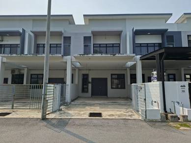 NEW  Double Storey House Tanjung Lumpur Peramu Baru