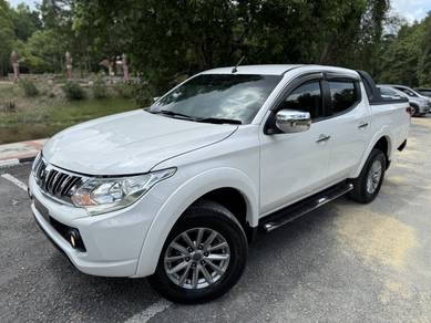2016 Mitsubishi TRITON 2.4 VGT ONE OWNER like NEW!
