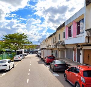 Tun Aminah 2 Storey Shop For Sale