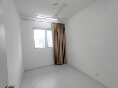 I-Santorini | 3 Car Park | Worth Buy | Near Quayside, Brezza