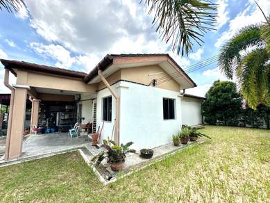 (PALING MURAH)(FREEHOLD) CORNER LOT 1 Storey Taman Pelangi Semenyih