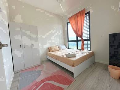 Premium room near USIM Nilai (8.5km)