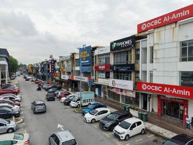 Bandar Botanic, Klang Jalan Mahogani 5 Bawah MRT Station