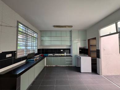 Taman Landmark | 2.5 Storey Semi-D | Fully extended kitchen