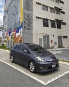 Toyota WISH 1.8 NFL ZNE10