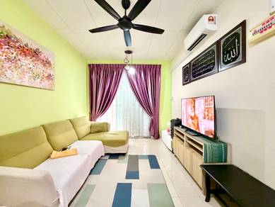 FACING OPEN - Townhouse Taman Seri Pristana, SP 5 Saujana Utama