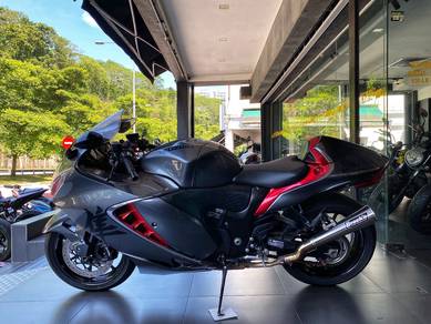 SUZUKI GSX 1300 r HAYABUSA