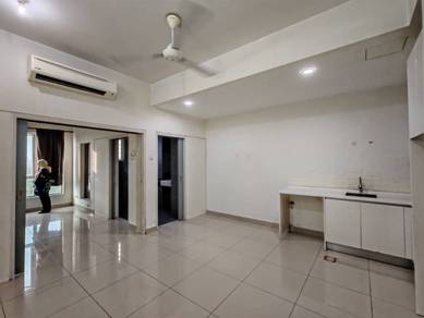 Tropez Residence/ Country Garden Danga Bay/ R&F Mall/ near CIQ/ JB RTS