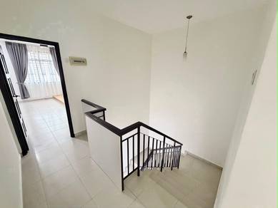 Fully Renovated 2 Storey LA Garden Jalan Jaya Putra