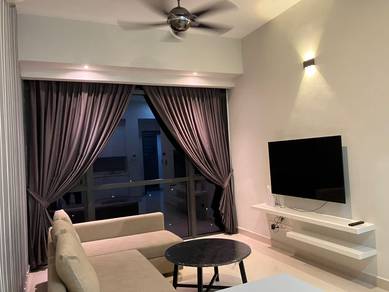 Third Avenue Spacious 2R2B Balcony NICE Unit near City Uni Cyberjaya