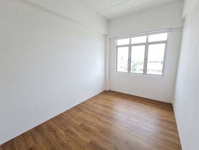 Flat Ros Merah With Fully Renovated Taman Johor Jaya