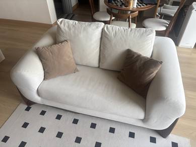 Pre-loved Sofa for Sale! 🛋️