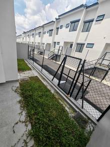 Rumah Teres 2 Tingkat Untuk Dijual di Kluang | 24x75