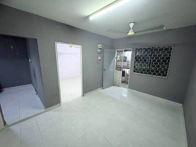 Flat Taman Melor Pangsapuri Teratai Tampoi