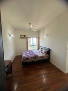 Seri Maya Condominium Master Room For Rent-Female Only