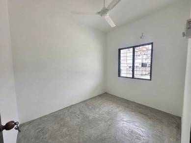 MURAH Rumah Semi-D Setingkat Kampung Bukit Naga Seksyen 32 Shah Alam