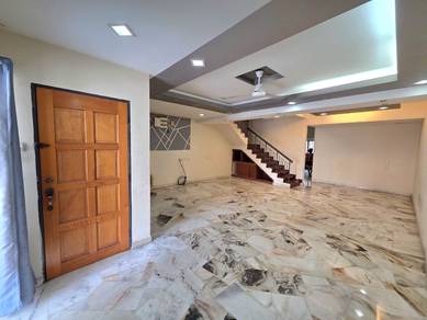 Facing Open Fully Renovated Double Storey Bandar Teknologi Kajang