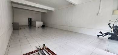Kota Laksamana Jaya Ground Floor Shop For Rent 马六甲市区底层店铺出租 Limbongan