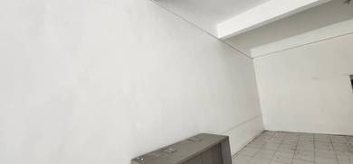 Kota Laksamana Jaya Ground Floor Shop For Rent 马六甲市区底层店铺出租 Limbongan