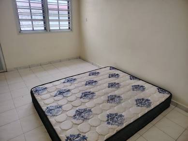 1400sf PARTIAL FURNISHED 5 AIR CONDS TMN SAUJANA DOUBLE STY TAIPING